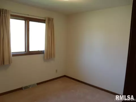 2529 Winfield, Springfield, IL 62704 photo 6