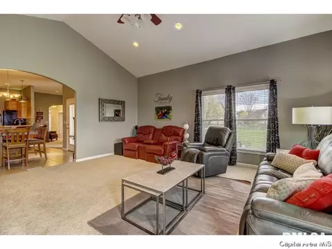350 Bourbon St, Springfield, IL 62707 photo 26