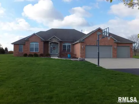 350 Bourbon St, Springfield, IL 62707 photo 1