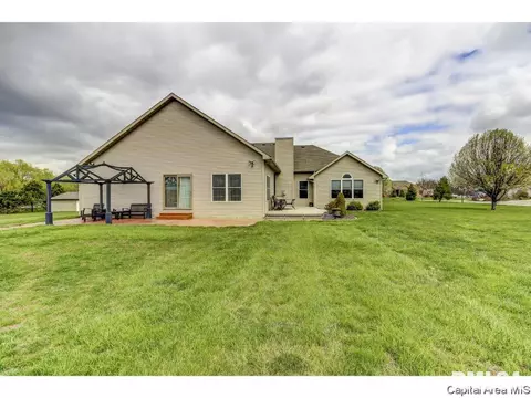 350 Bourbon St, Springfield, IL 62707 photo 28