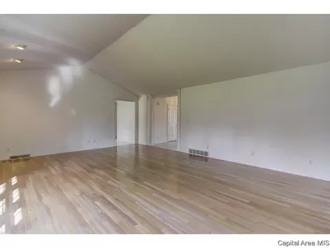 2032 W Laurel, Springfield, IL 62704 photo 20
