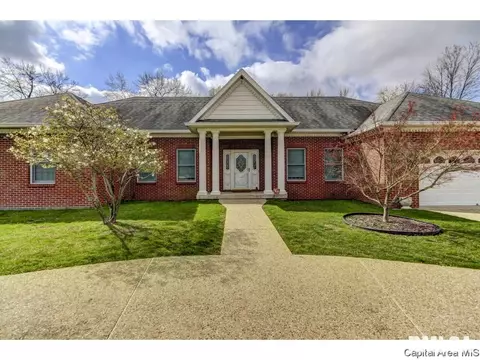 2032 W Laurel, Springfield, IL 62704 photo 1