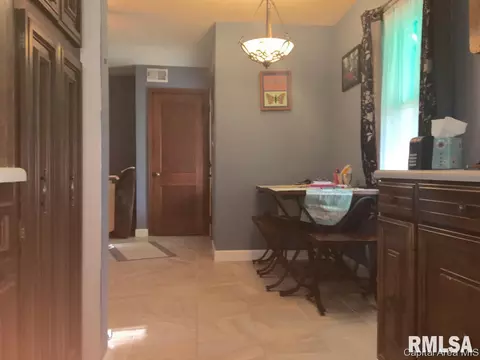 1900 N 21st, Springfield, IL 62702 photo 5