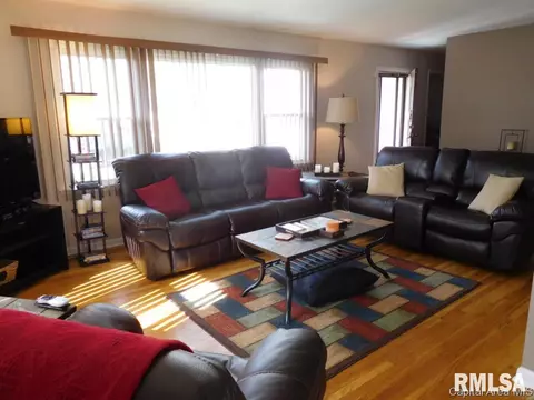 3313 Moorgate Dr, Springfield, IL 62703 photo 3