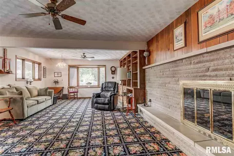 3105 Fullerton Dr, Springfield, IL 62704 photo 11