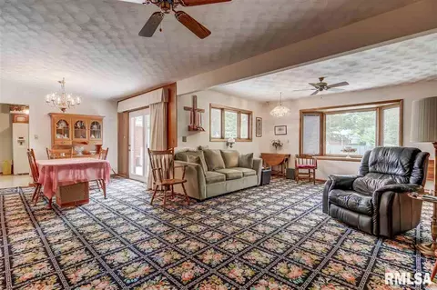 3105 Fullerton Dr, Springfield, IL 62704 photo 8