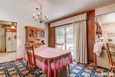 3105 Fullerton Dr, Springfield, IL 62704 photo 6