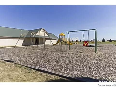 511 S State St, Chatham, IL 62629 photo 32