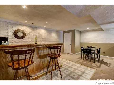 511 S State St, Chatham, IL 62629 photo 22