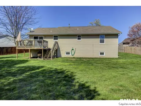 511 S State St, Chatham, IL 62629 photo 24