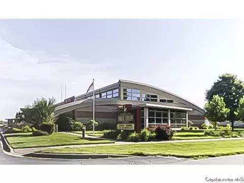 511 S State St, Chatham, IL 62629 photo 28
