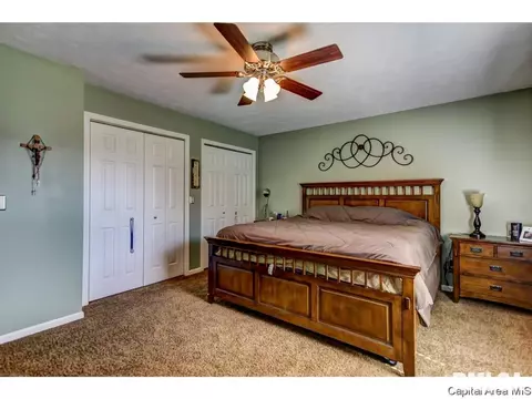 511 S State St, Chatham, IL 62629 photo 13