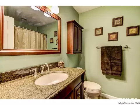 511 S State St, Chatham, IL 62629 photo 18