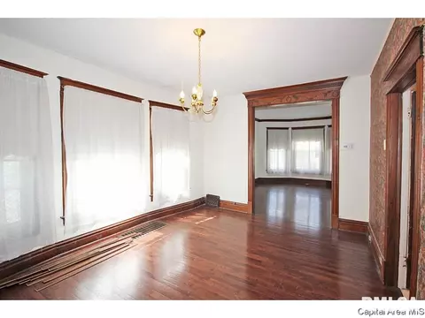 630 S State, Springfield, IL 62704 photo 4