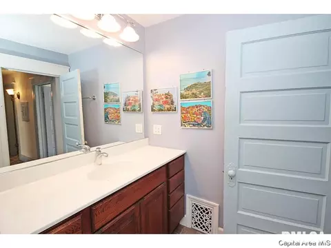 630 S State, Springfield, IL 62704 photo 12