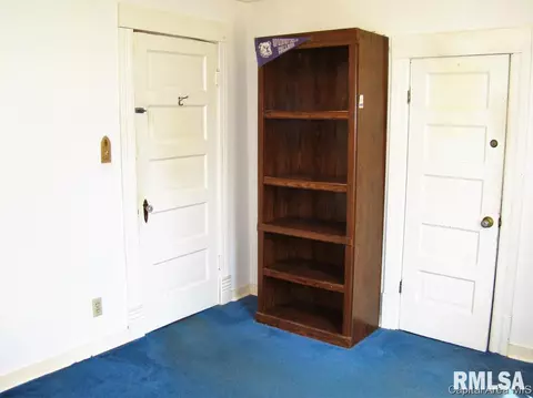 1322 N 2nd St, Springfield, IL 62702 photo 16