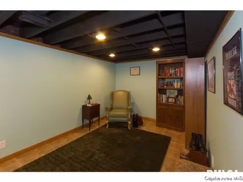 2104 Croydon Dr, Springfield, IL 62703 photo 22