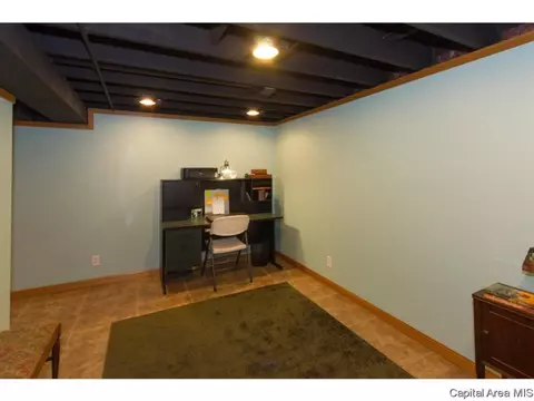 2104 Croydon Dr, Springfield, IL 62703 photo 19