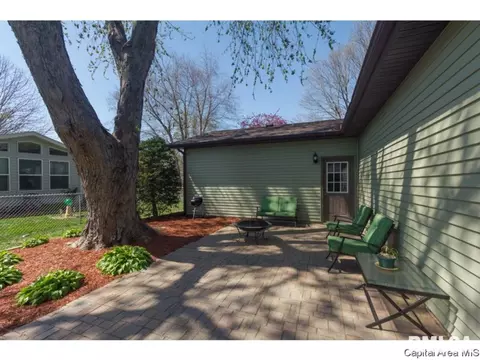 2104 Croydon Dr, Springfield, IL 62703 photo 26