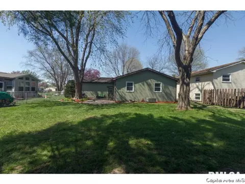2104 Croydon Dr, Springfield, IL 62703 photo 30