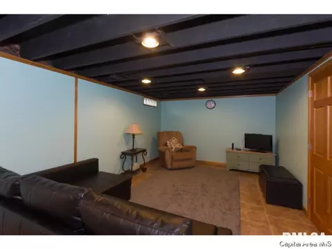 2104 Croydon Dr, Springfield, IL 62703 photo 21