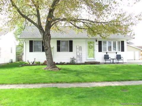 3020 Stokebridge, Springfield, IL 62702 photo 2