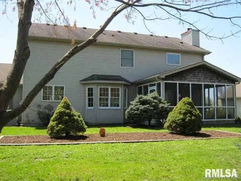 2025 Renwick Dr, Springfield, IL 62704 photo 2