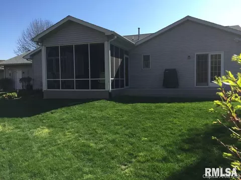 2205 Silver Mill Ct, Springfield, IL 62704 photo 5