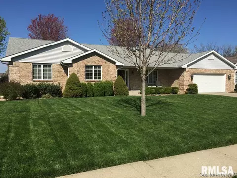 2205 Silver Mill Ct, Springfield, IL 62704 photo 2