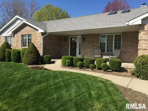 2205 Silver Mill Ct, Springfield, IL 62704 photo 1