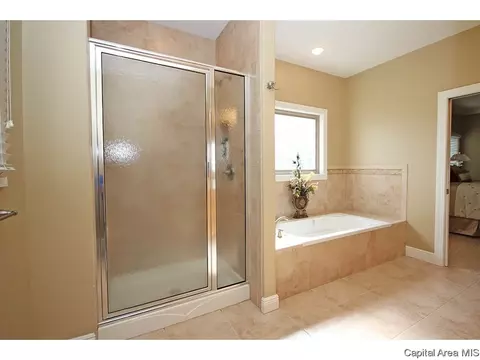 604 Catskill Dr, Springfield, IL 62711 photo 18