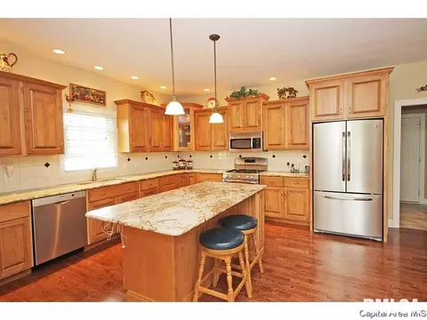 604 Catskill Dr, Springfield, IL 62711 photo 8