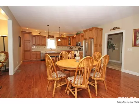 604 Catskill Dr, Springfield, IL 62711 photo 6