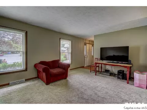12 Hyde Park, Springfield, IL 62703 photo 9