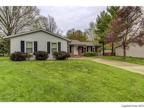 12 Hyde Park, Springfield, IL 62703 photo 1