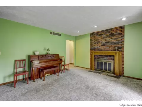 12 Hyde Park, Springfield, IL 62703 photo 13