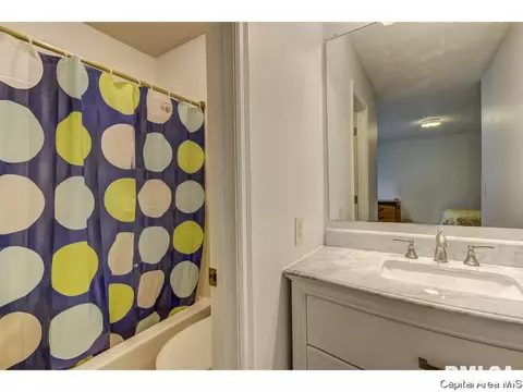 12 Hyde Park, Springfield, IL 62703 photo 14