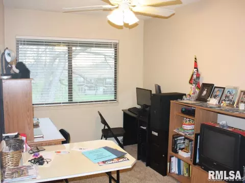 68 Trailridge Ln, Springfield, IL 62704 photo 11