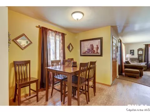 2132 N 23rd, Springfield, IL 62702 photo 19