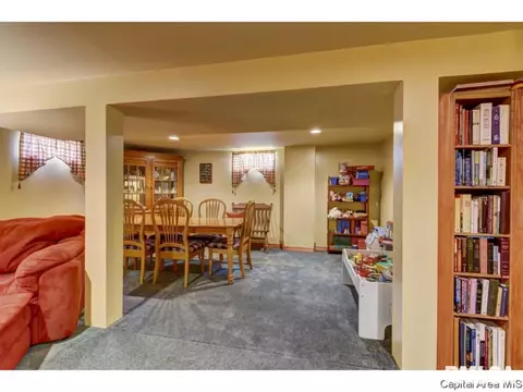 2132 N 23rd, Springfield, IL 62702 photo 28