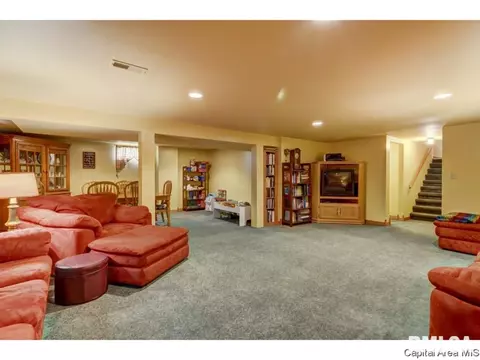2132 N 23rd, Springfield, IL 62702 photo 25