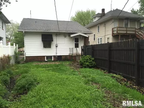 2335 S 10th, Springfield, IL 62703 photo 8