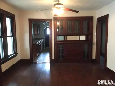2335 S 10th, Springfield, IL 62703 photo 13