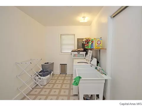 1305 N 4th, Springfield, IL 62702 photo 13