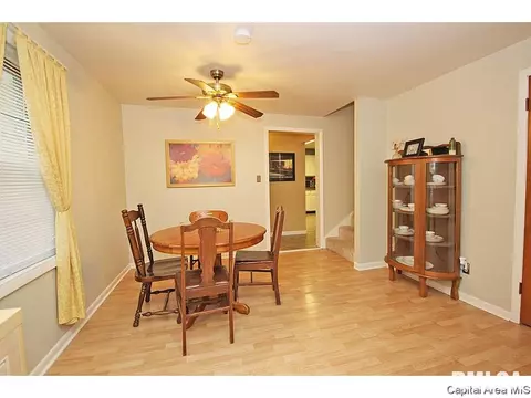 1305 N 4th, Springfield, IL 62702 photo 12