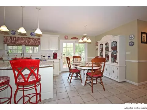 3416 Bluff Rd, Springfield, IL 62711 photo 12