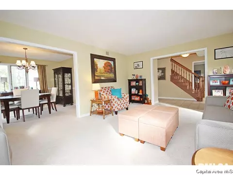 3416 Bluff Rd, Springfield, IL 62711 photo 2