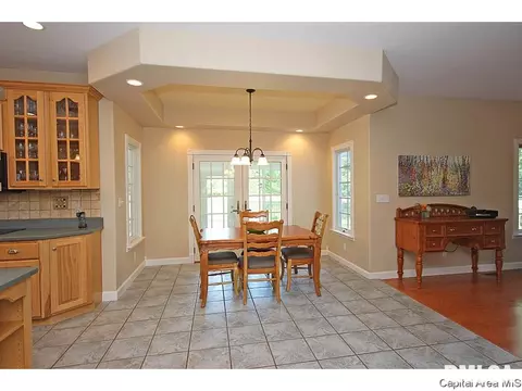 2400 Rosewell Pt, Springfield, IL 62711 photo 12