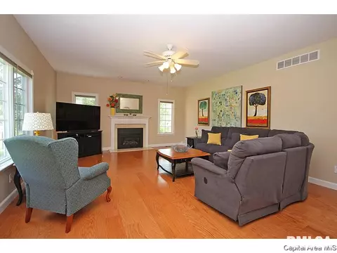 2400 Rosewell Pt, Springfield, IL 62711 photo 13