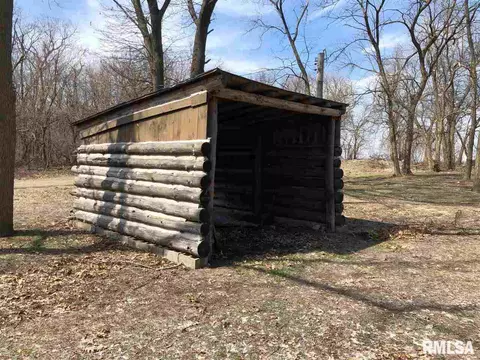 104 E 1st St, Topeka, IL 61567 photo 3